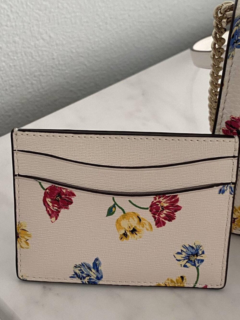 KATE SPADE Knott Tulip Toss Floral Flap Crossbody with Matching Cardholder - Picture 6 of 8